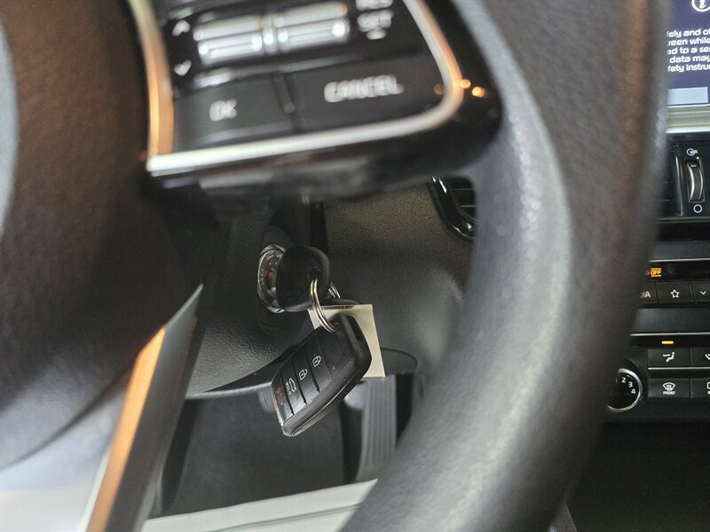 Used 2019 Kia Optima LX FWD image 20