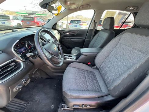 Used 2022 Chevrolet Equinox LT AWD/4WD image 19