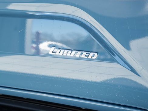 New 2025 Toyota 4Runner Limited image 15