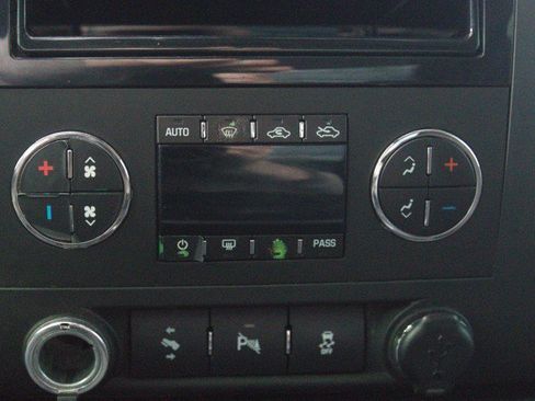 Used 2012 GMC Sierra 1500 SLE w/ Power Tech Package AWD/4WD image 22