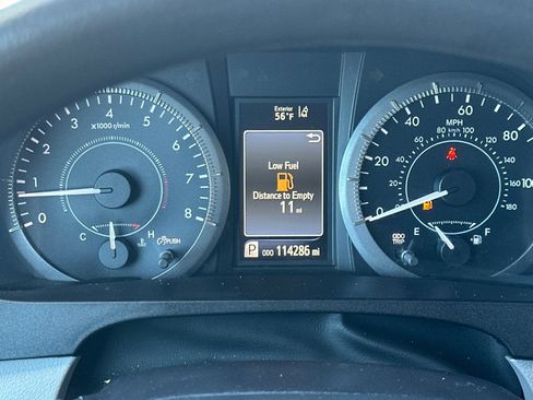 Used 2019 Toyota Sienna L FWD image 20