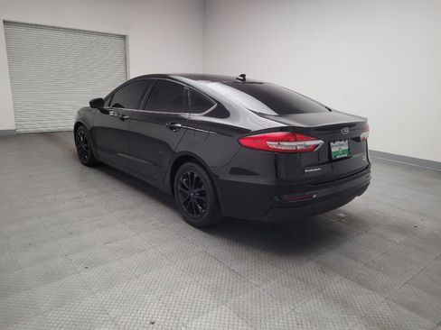 Used 2020 Ford Fusion SE image 5