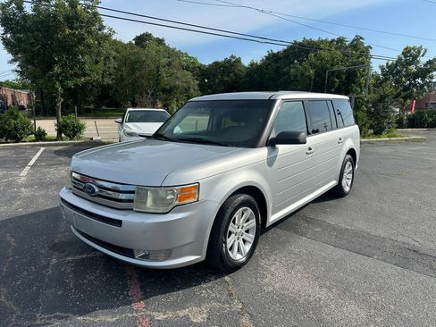 Used 2012 Ford Flex SE image 1