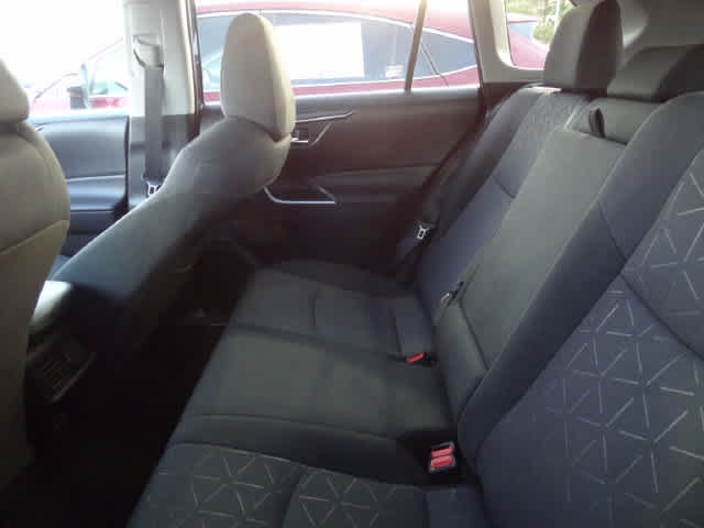 Used 2024 Toyota RAV4 XLE FWD image 9