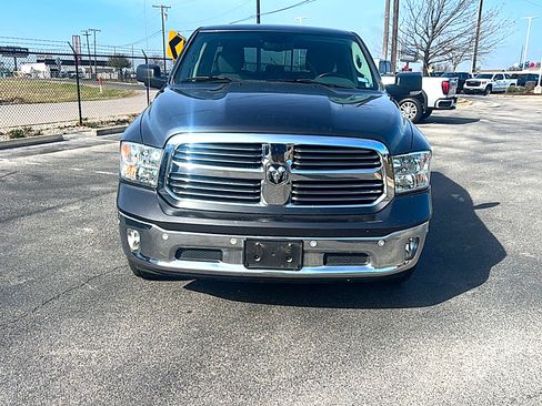 Used 2015 RAM 1500 Lone Star image 3