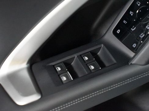 Used 2025 Audi Q5 Premium Plus AWD/4WD image 31