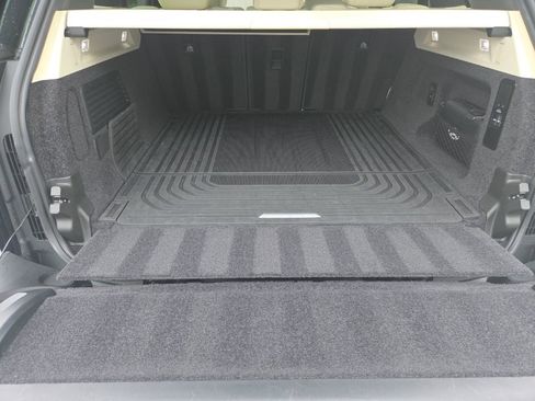 Used 2023 Land Rover Range Rover SE AWD/4WD image 14