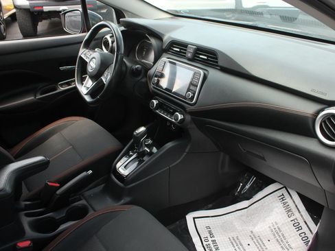 Used 2020 Nissan Versa SR FWD image 23