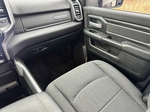 Used 2024 RAM 3500 Big Horn w/ Night Edition image 15