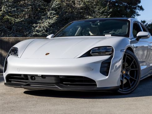 Certified 2023 Porsche Taycan GTS AWD/4WD image 7