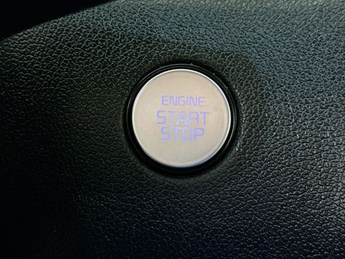 Used 2022 Kia Sorento S w/ Panoramic Sunroof Package AWD/4WD image 21