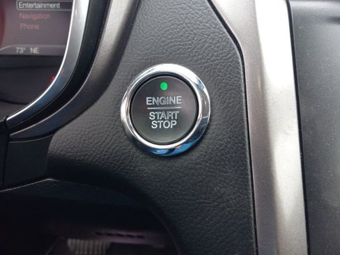 Used 2020 Ford Fusion SE FWD image 30