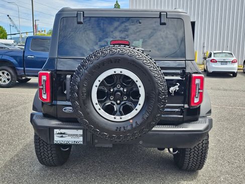 New 2025 Ford Bronco Badlands AWD/4WD image 4
