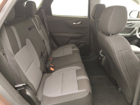 Used 2024 Chevrolet Blazer LT w/ Convenience Package FWD image 19
