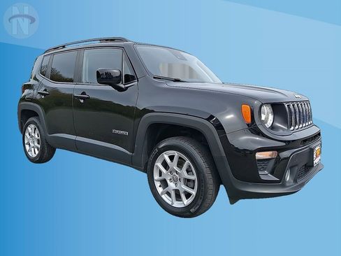 Used 2021 Jeep Renegade Latitude AWD/4WD image 1