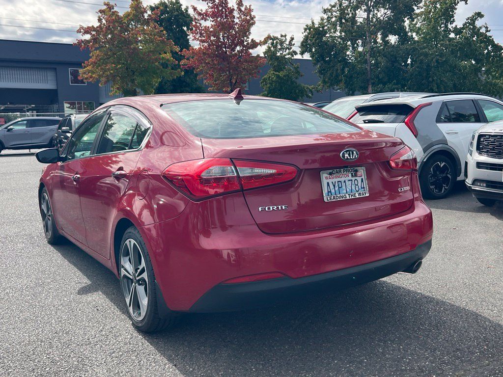 Used 2016 Kia Forte EX w/ EX Premium Package FWD image 9