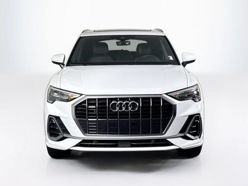 Used 2020 Audi Q3 2.0T Premium w/ Convenience Package AWD/4WD image 8