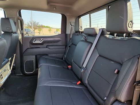 Used 2026 Chevrolet Silverado 1500 LTZ w/ Technology Package image 5