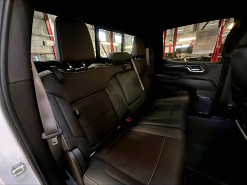 Used 2024 GMC Sierra 1500 Denali w/ Denali Reserve Package image 16