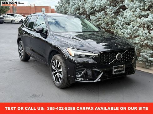 Used 2025 Volvo XC60 B5 Plus image 13