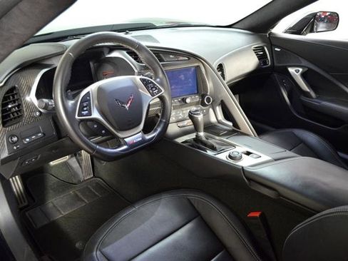 Used 2016 Chevrolet Corvette Z06 w/ 3LZ Preferred Equipment Group image 12