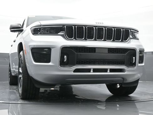Used 2024 Jeep Grand Cherokee L Overland image 57