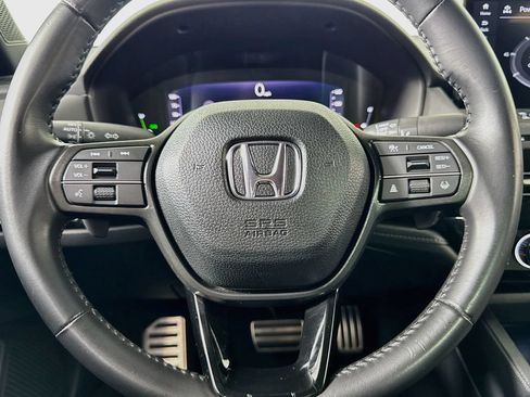 Used 2025 Honda Accord Sport image 41