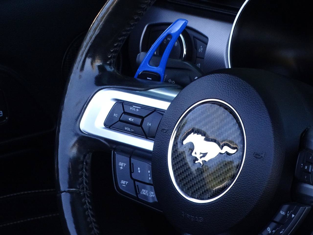 Used 2019 Ford Mustang GT Premium w/ Equipment Group 401A RWD image 35