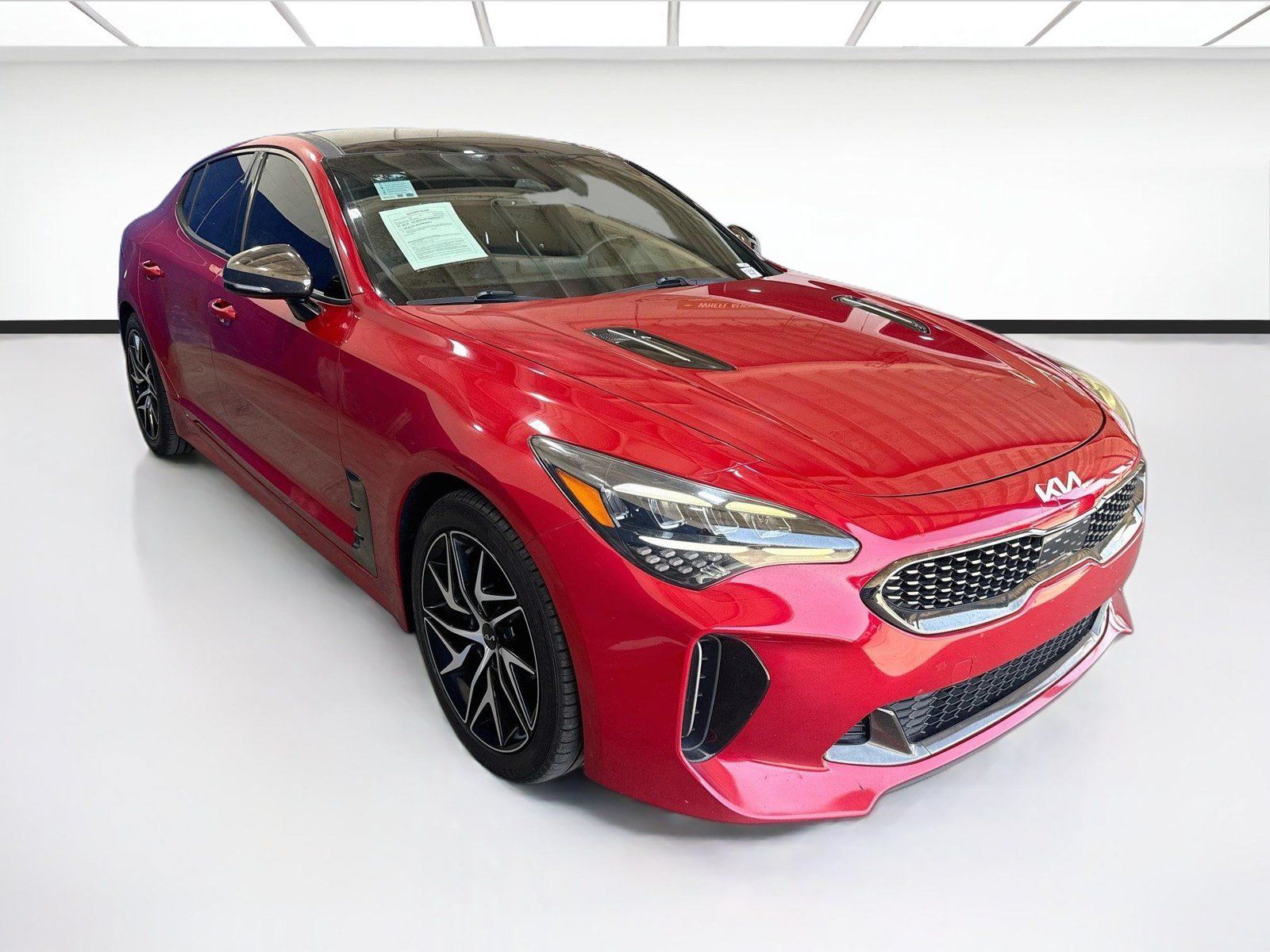 Used 2022 Kia Stinger GT-Line w/ Sun & Sound Package RWD image 3