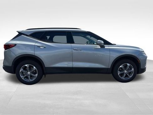 Used 2024 Chevrolet Blazer LT w/ LPO, Cargo Package AWD/4WD image 8