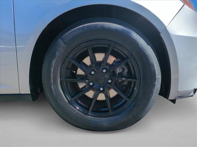 Used 2013 Honda Odyssey LX image 21
