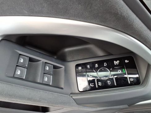 New 2025 Audi SQ5 Premium Plus image 11