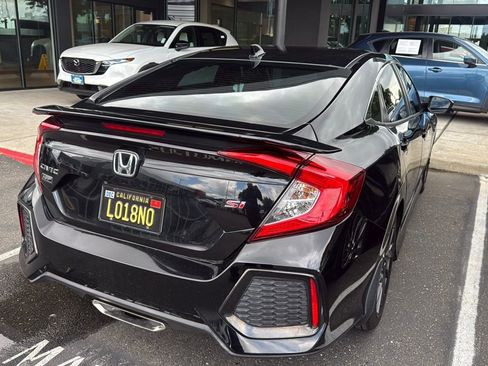 Used 2018 Honda Civic Si image 2