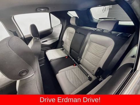 Used 2018 Chevrolet Equinox LT FWD image 8