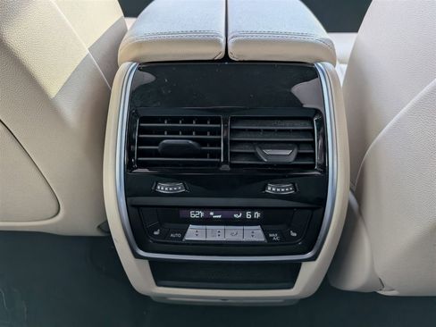 Used 2019 BMW X5 xDrive40i w/ Convenience Package image 29