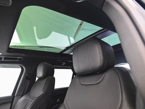 Used 2023 Land Rover Range Rover Sport SE AWD/4WD image 35