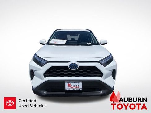 Certified 2024 Toyota RAV4 LE AWD/4WD image 3