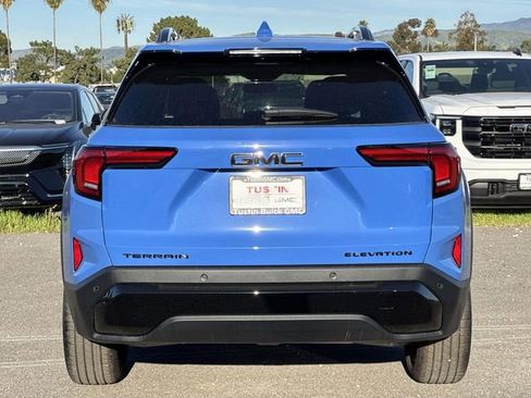 New 2026 GMC Terrain Elevation w/ Black Edition image 4