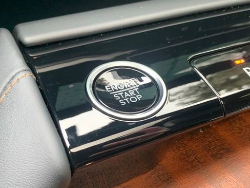 New 2026 Lincoln Navigator L Black Label AWD/4WD image 26