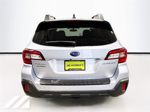 Used 2019 Subaru Outback 2.5i Limited w/ Popular Package #2 image 6