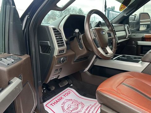 Used 2021 Ford F450 King Ranch w/ King Ranch Ultimate Package image 12