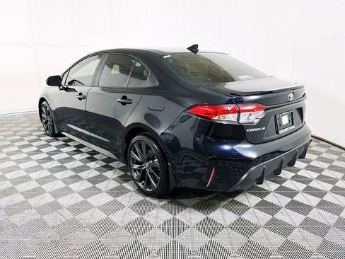 Used 2025 Toyota Corolla SE FWD image 5