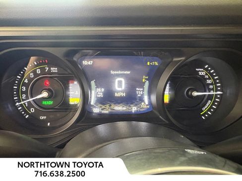 Used 2024 Jeep Wrangler Unlimited Sahara AWD/4WD image 21