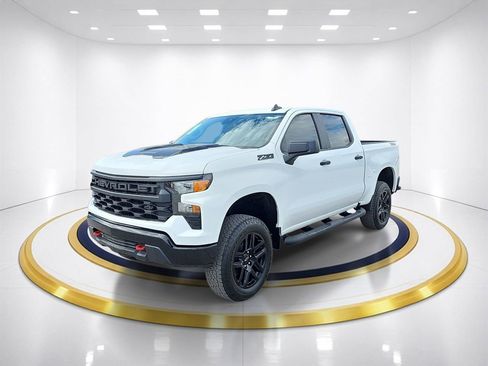 New 2026 Chevrolet Silverado 1500 Custom Trail Boss w/ LPO, Dark Essentials Package AWD/4WD image 1