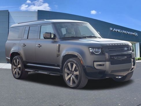 New 2026 Land Rover Defender 130 V8 AWD/4WD image 3