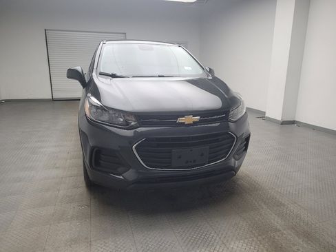 Used 2019 Chevrolet Trax LS w/ Tint and Cruise Package FWD image 14