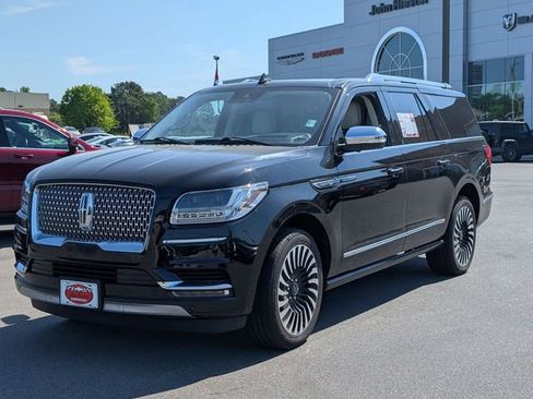 Used 2021 Lincoln Navigator L Black Label image 4