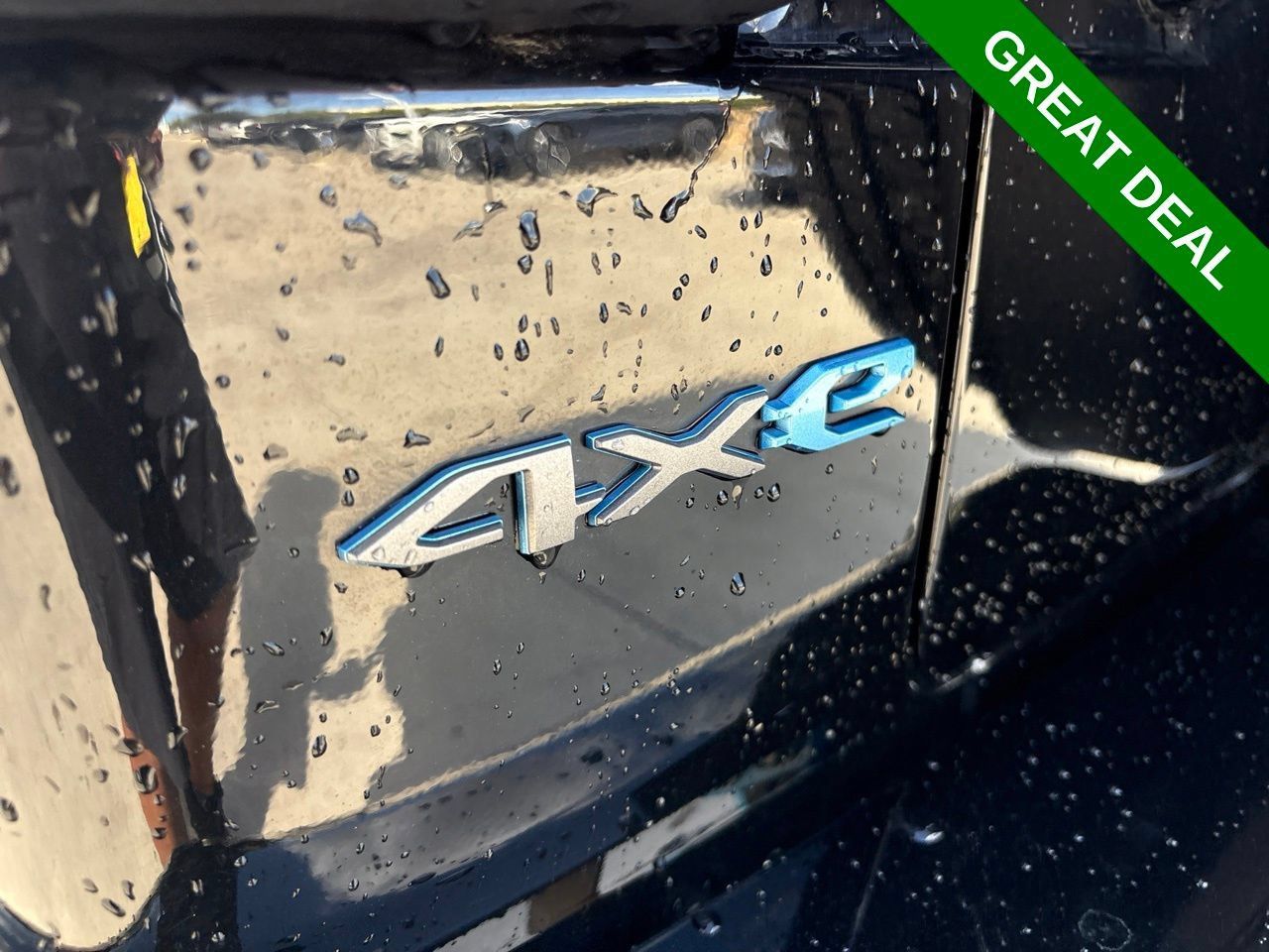 Used 2023 Jeep Wrangler Unlimited Sahara AWD/4WD image 9