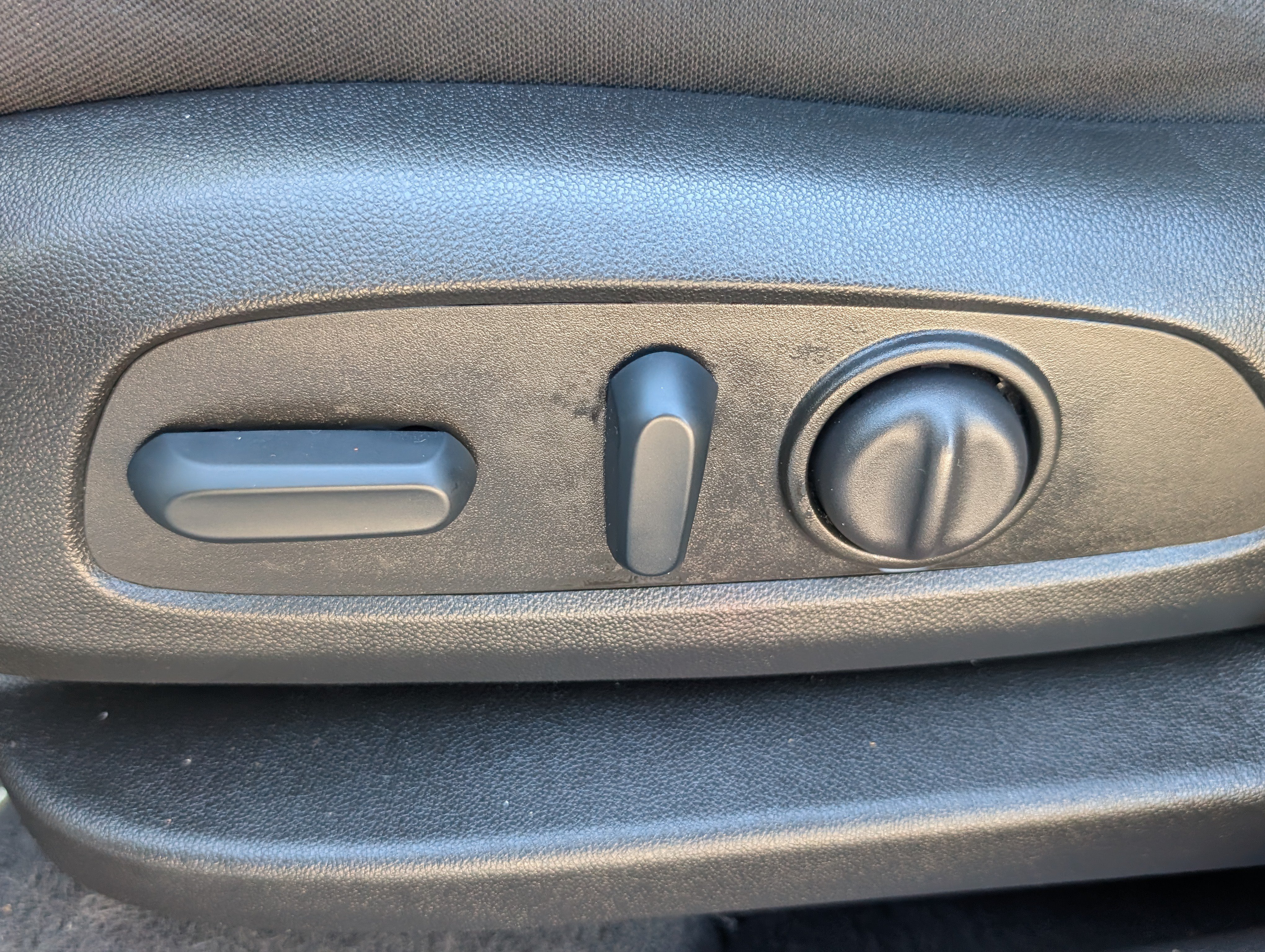 Used 2022 Chevrolet Equinox LT FWD image 21