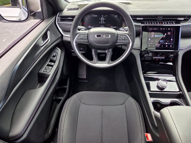 New 2026 Jeep Grand Cherokee Laredo X RWD image 13
